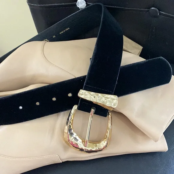Zara velvet belt Zara | Accessories | Zara Velvet Belt | Poshmark main image 4